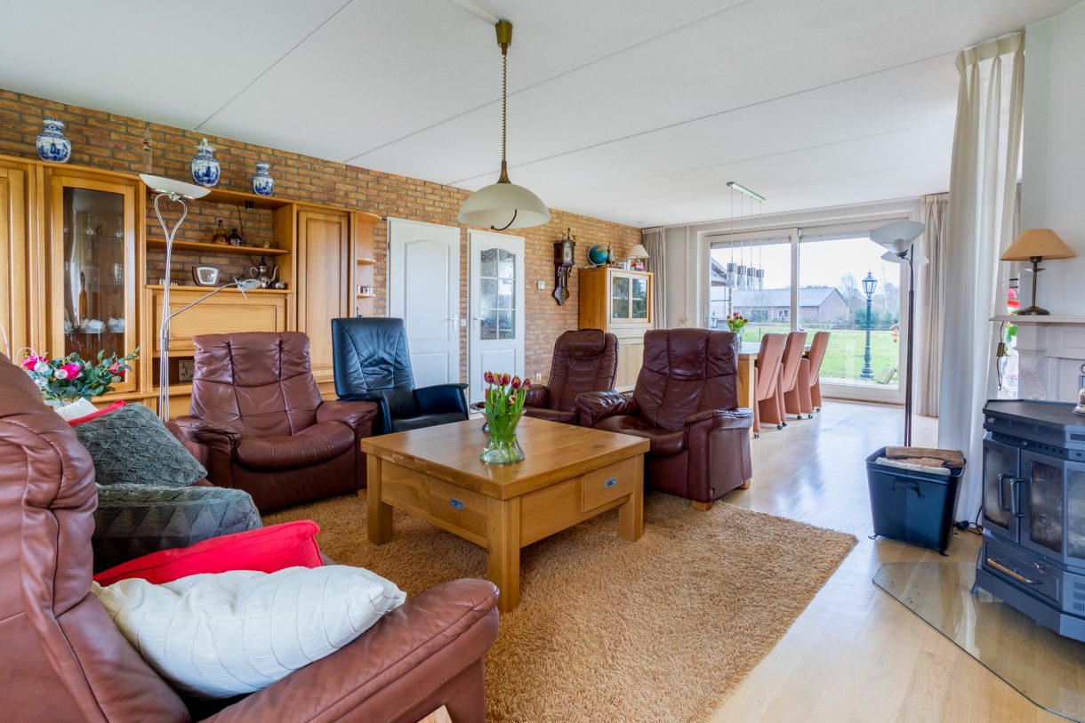 Te koop: Foto Woonhuis aan de Smilderweg 1 in Hooghalen