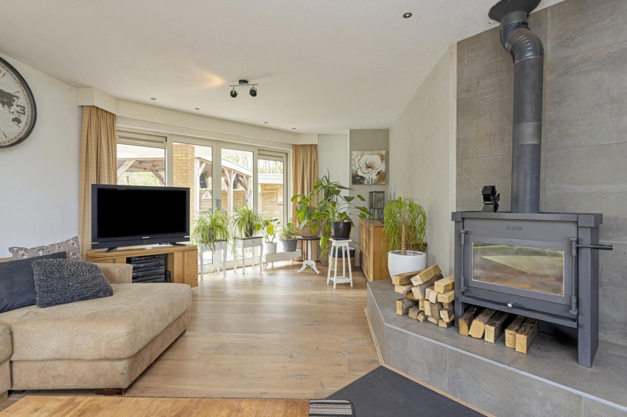 Te koop: Foto Woonhuis aan de Dorpsstraat 76 in Pesse