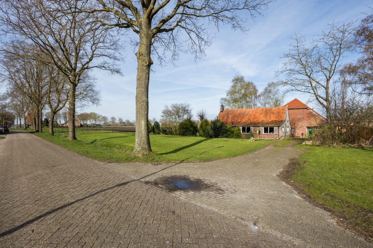 Te koop: Foto Woonhuis aan de Tjassenswijk 1 in Gieterveen