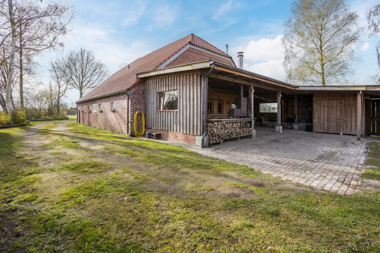 Te koop: Foto Woonhuis aan de Tjassenswijk 1 in Gieterveen