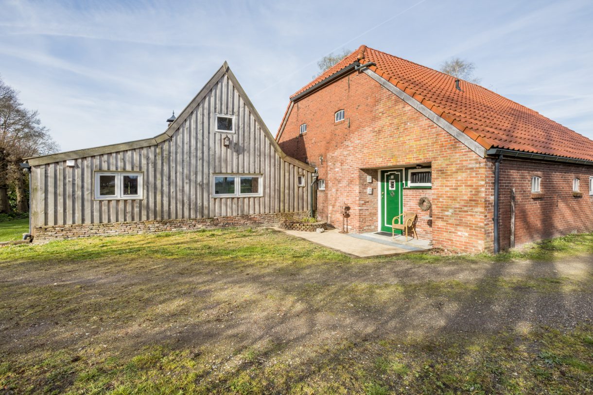 Te koop: Foto Woonhuis aan de Tjassenswijk 1 in Gieterveen