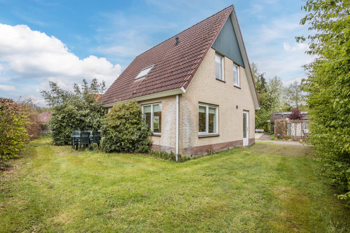 Te koop: Foto Woonhuis aan de Warmenbossenweg 3-16 in Schoonloo