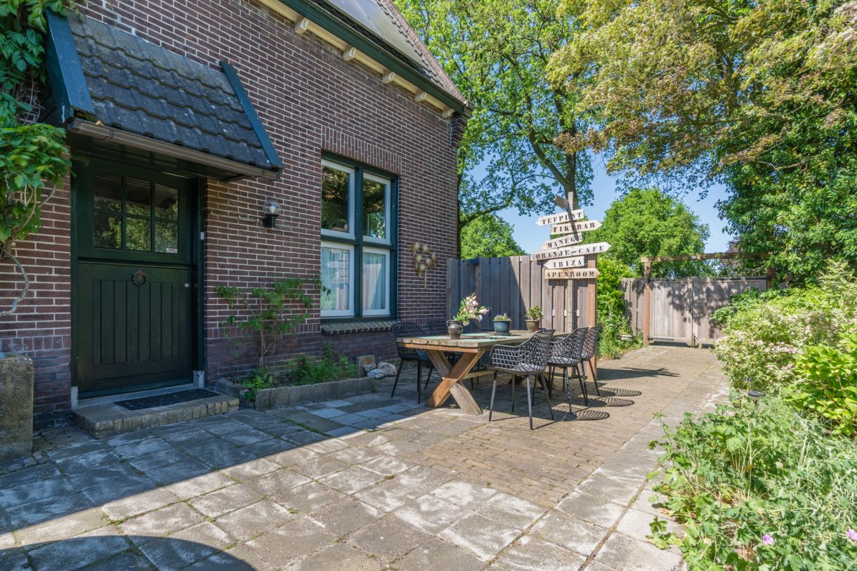 Te koop: Foto Woonhuis aan de Oranje 1 in Oranje