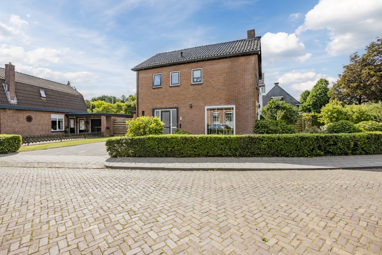 Te koop: Foto Woonhuis aan de Schoolstraat 10 in Beilen