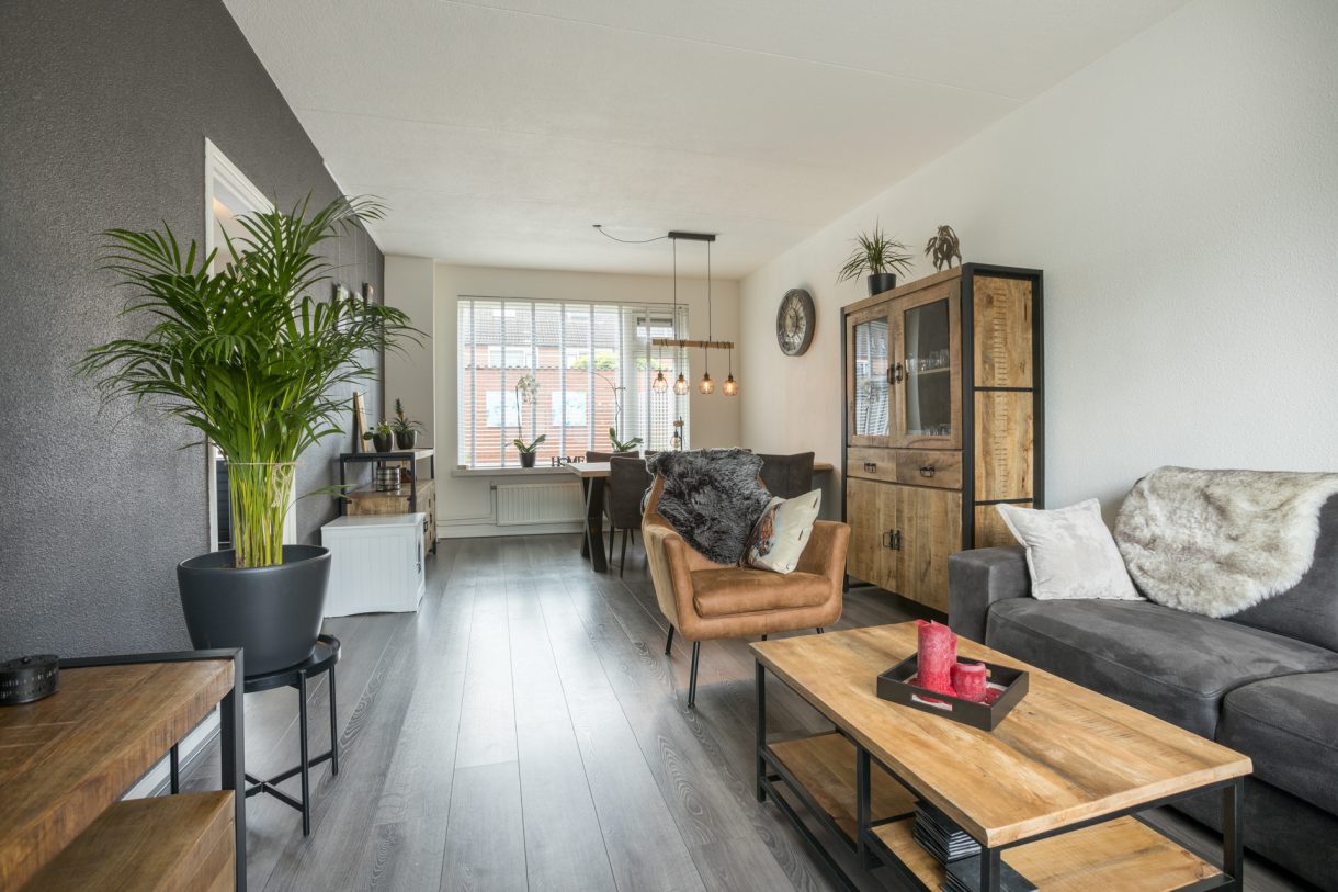 Te koop: Foto Woonhuis aan de Hortensiastraat 6 in Bovensmilde