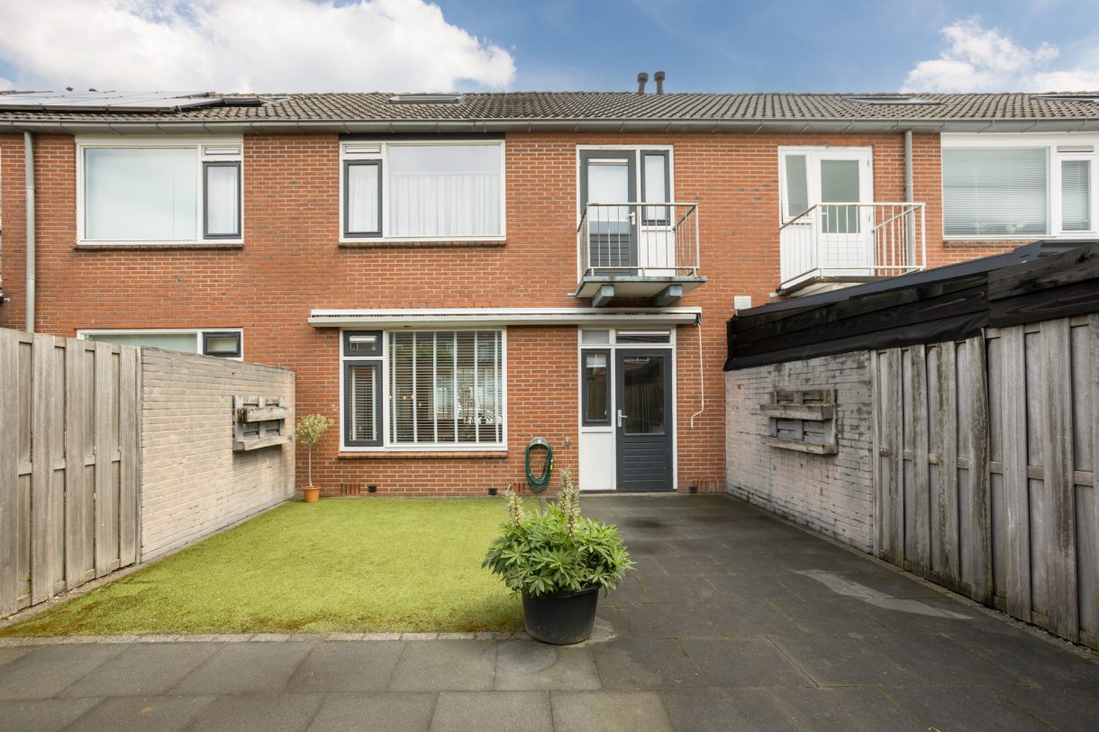 Te koop: Foto Woonhuis aan de Hortensiastraat 6 in Bovensmilde