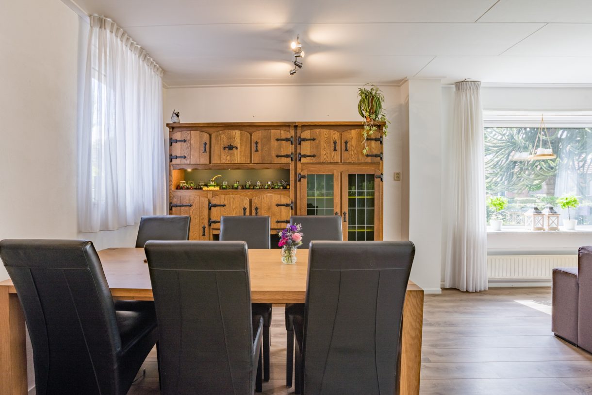 Te koop: Foto Woonhuis aan de Esdoornlaan 2 in Bovensmilde