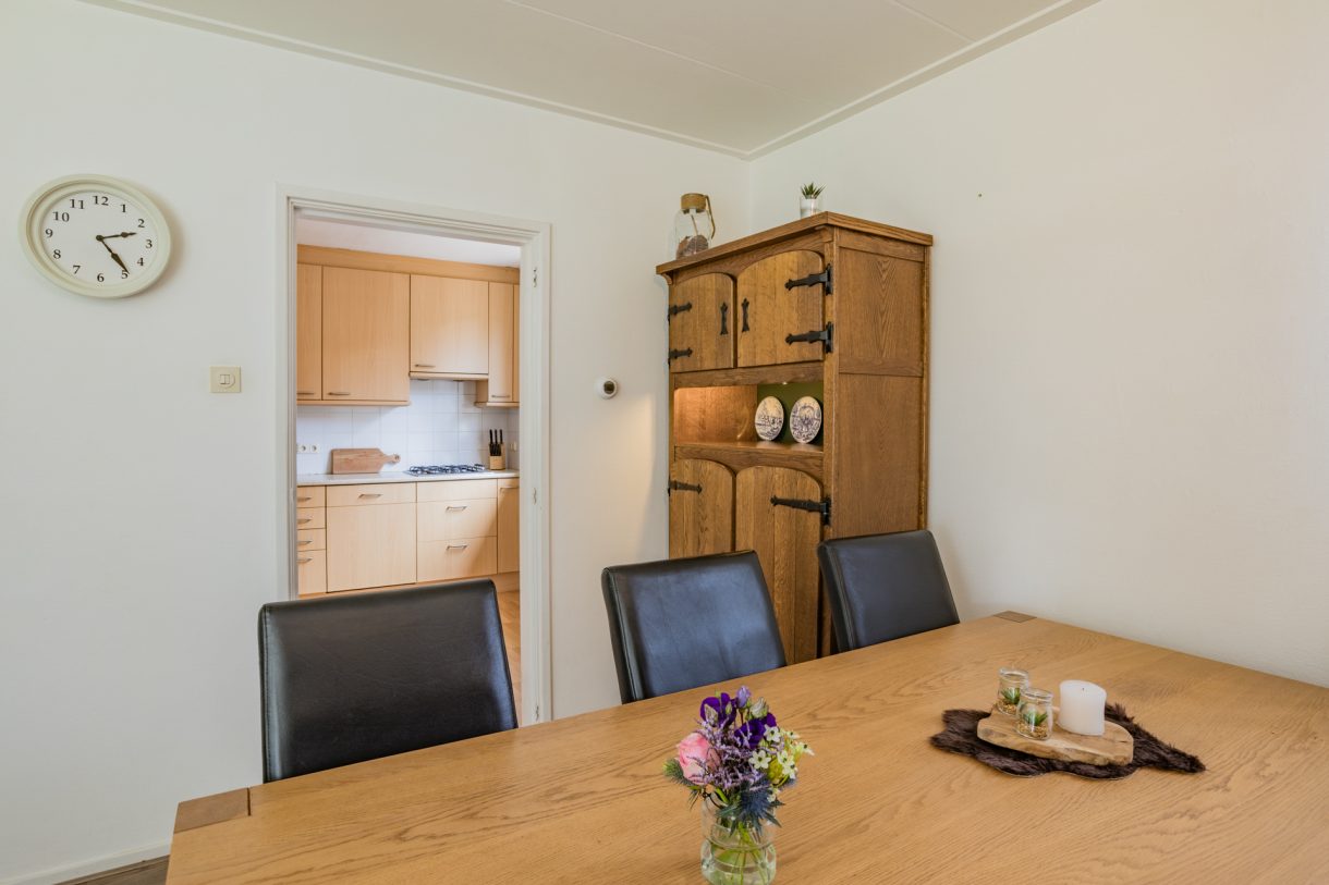 Te koop: Foto Woonhuis aan de Esdoornlaan 2 in Bovensmilde