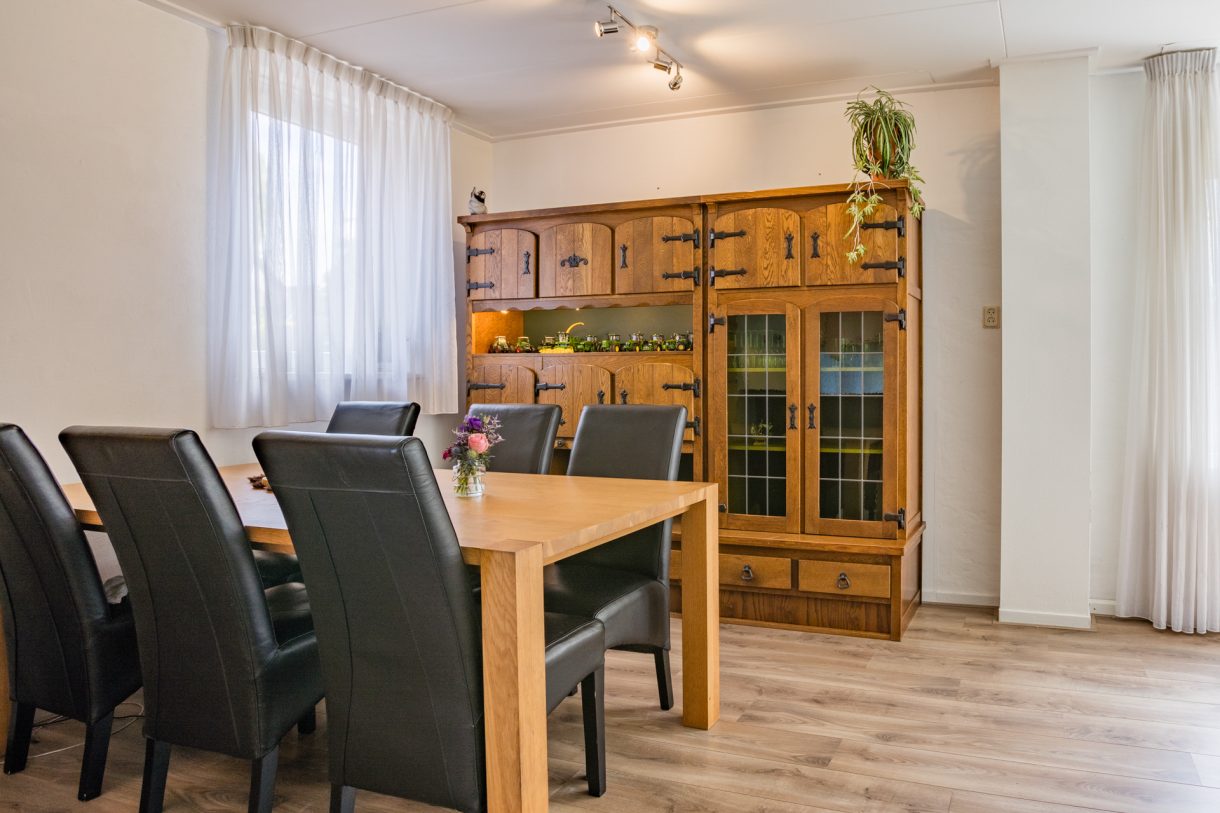 Te koop: Foto Woonhuis aan de Esdoornlaan 2 in Bovensmilde