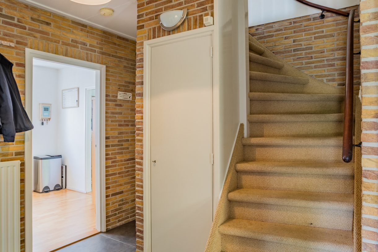 Te koop: Foto Woonhuis aan de Esdoornlaan 2 in Bovensmilde