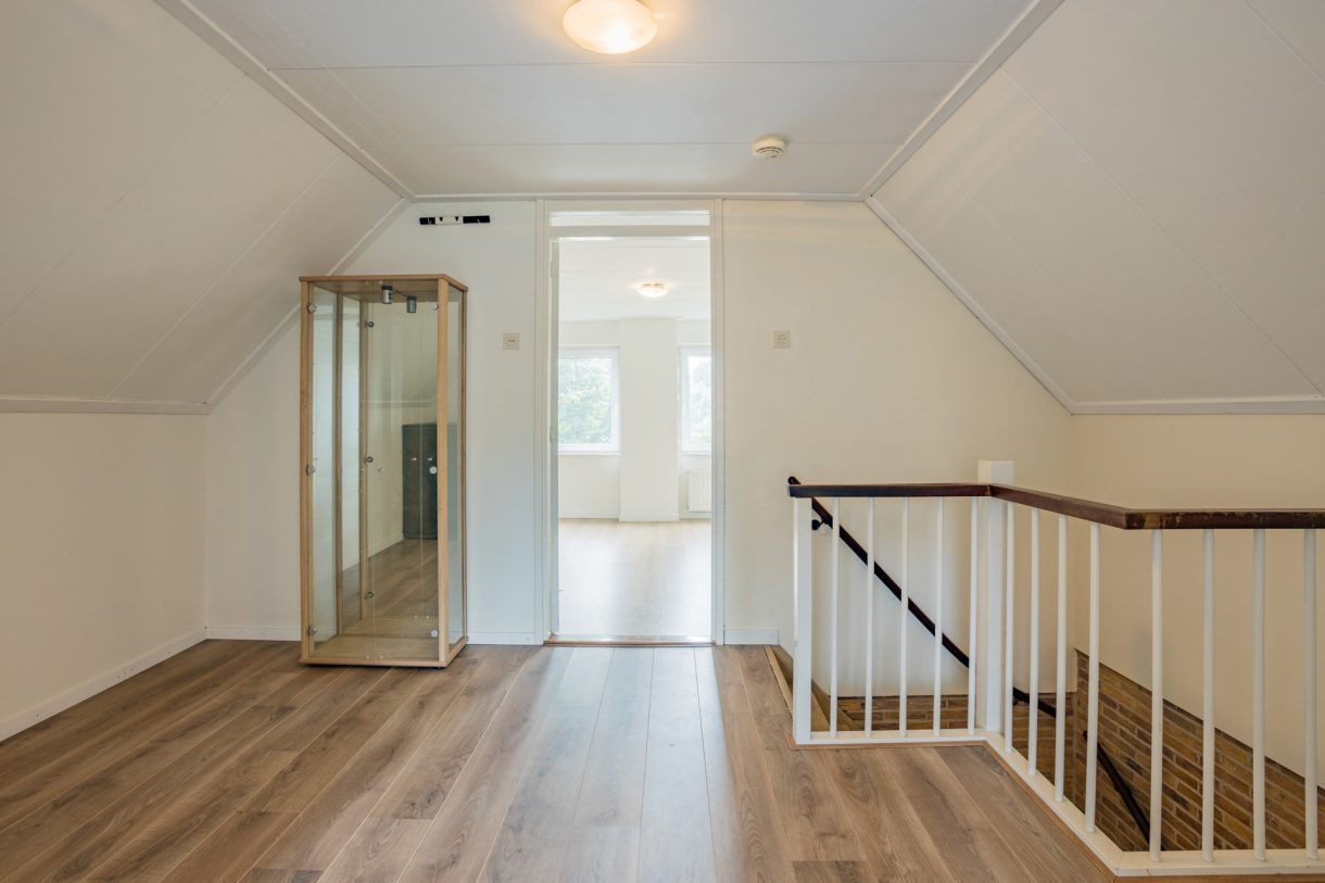 Te koop: Foto Woonhuis aan de Esdoornlaan 2 in Bovensmilde