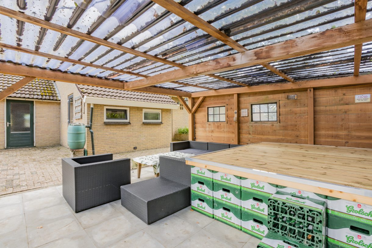 Te koop: Foto Woonhuis aan de Esdoornlaan 2 in Bovensmilde