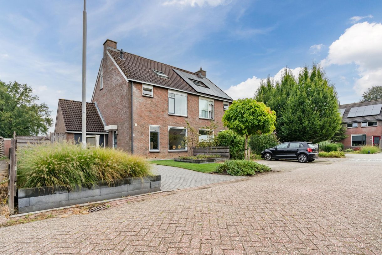 Te koop: Foto Woonhuis aan de Speenkruid 16 in Beilen