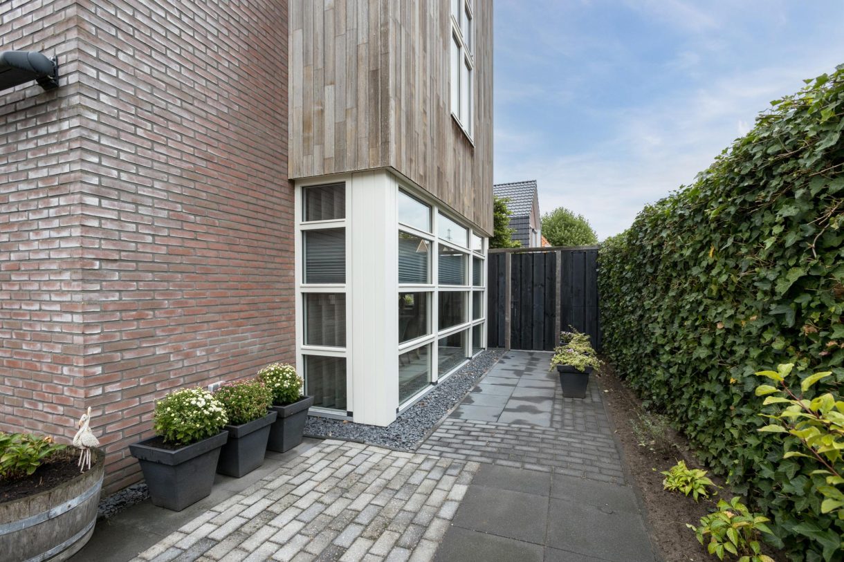 Te koop: Foto Woonhuis aan de Bruggemaet 1 in Beilen