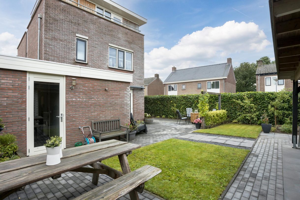 Te koop: Foto Woonhuis aan de Bruggemaet 1 in Beilen