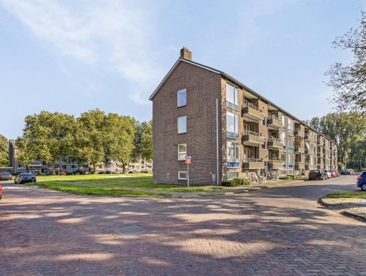 Hoofdfoto van Hoogeveen Tulpenstraat 25