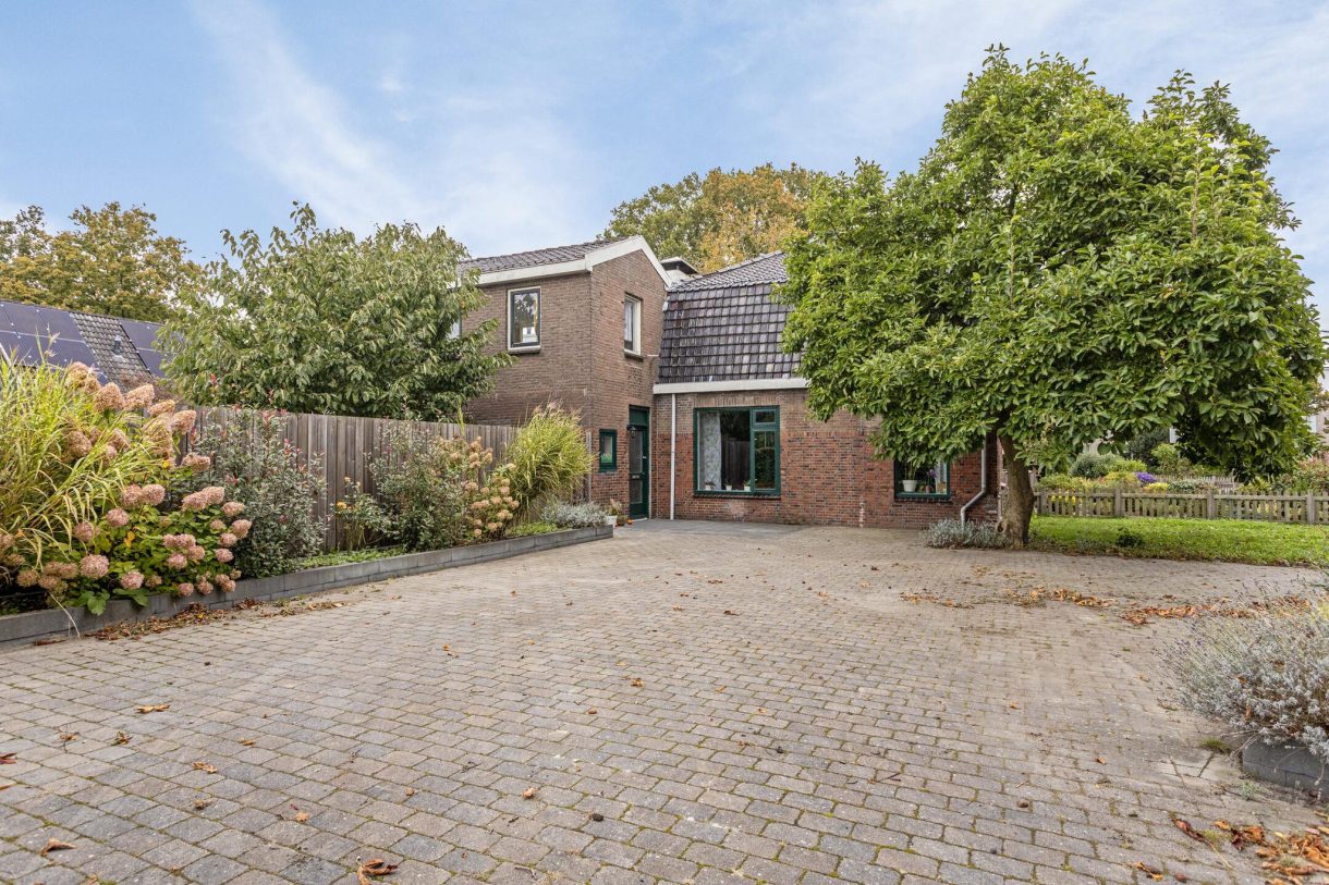 Te koop: Foto Woonhuis aan de Reigerlaan 2 in Beilen