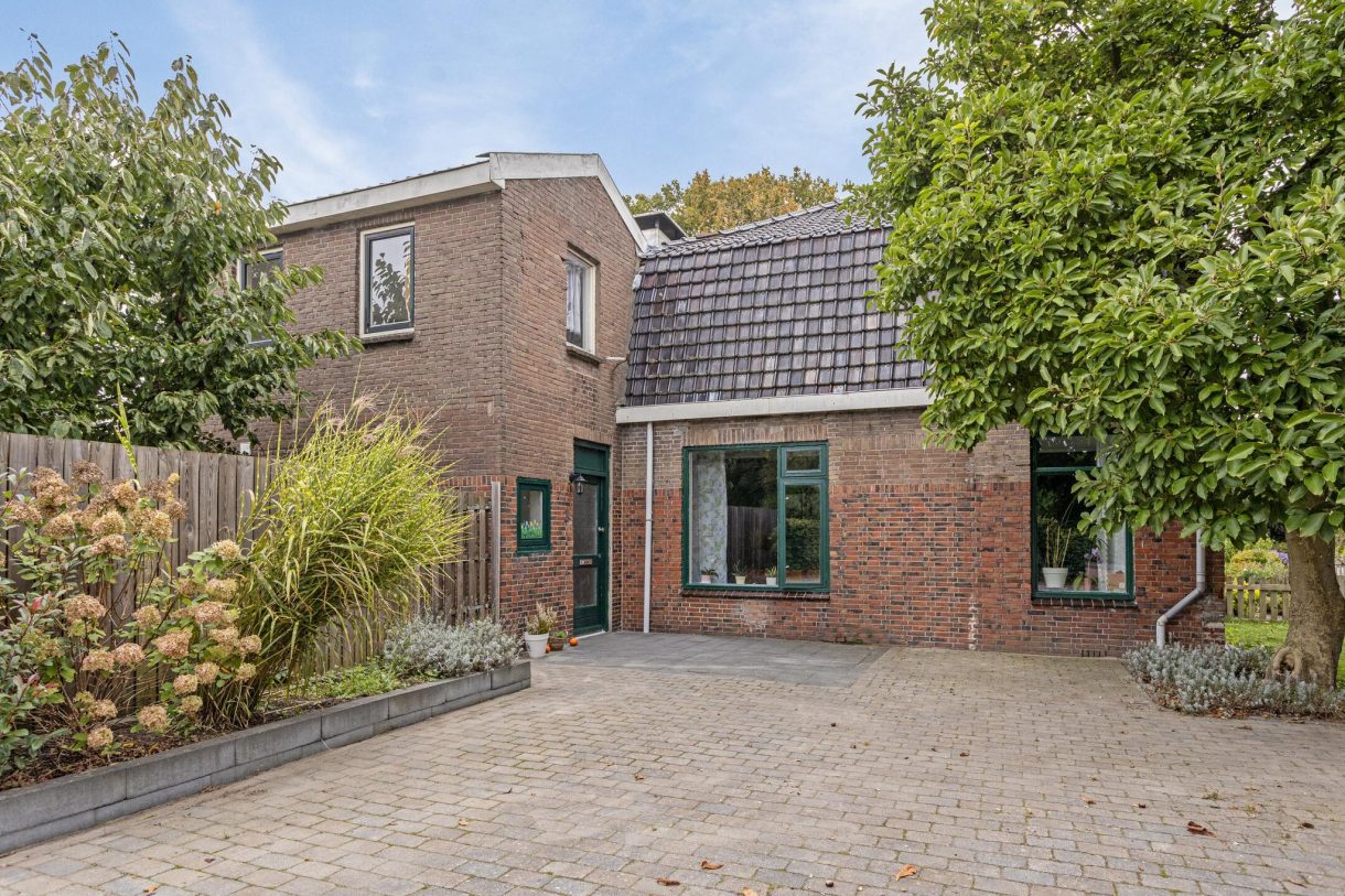 Te koop: Foto Woonhuis aan de Reigerlaan 2 in Beilen