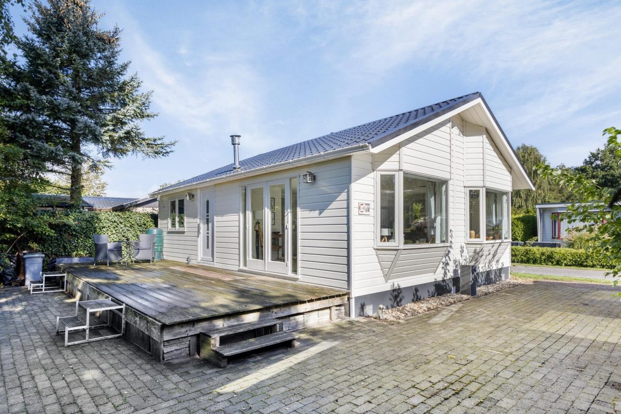 Te koop: Foto Woonhuis aan de Jannes Brugginkweg 2-345 in Hoogersmilde