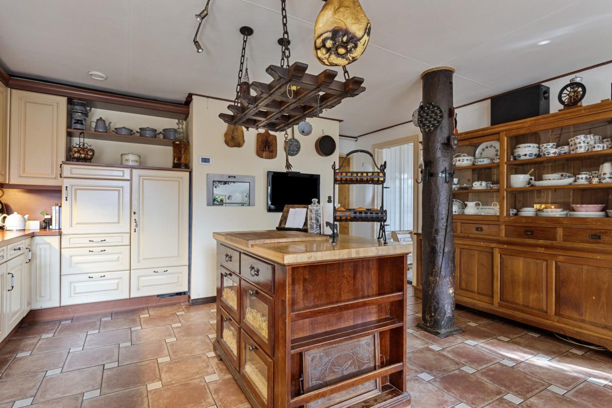 Te koop: Foto Woonhuis aan de Rijksweg 118 in Smilde