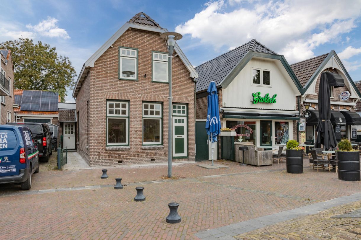 Te koop: Foto Woonhuis aan de Markt 3 in Beilen
