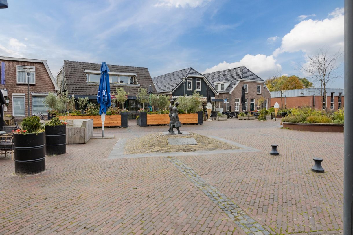 Te koop: Foto Woonhuis aan de Markt 3 in Beilen