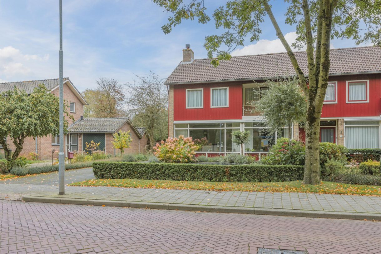 Te koop: Foto Woonhuis aan de Torenlaan 10 in Beilen