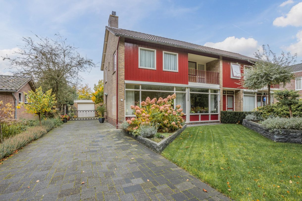 Te koop: Foto Woonhuis aan de Torenlaan 10 in Beilen