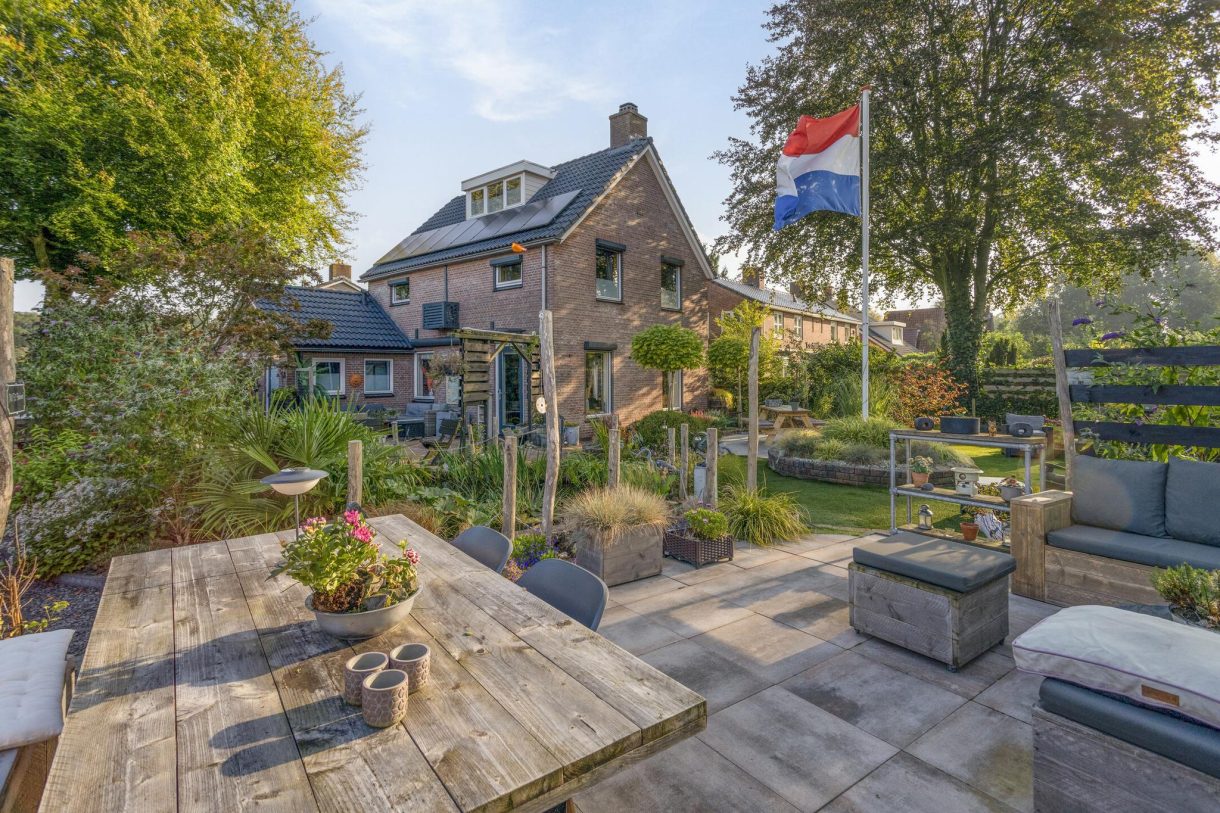 Te koop: Foto Woonhuis aan de Laaghalerstraat 28 in Hooghalen