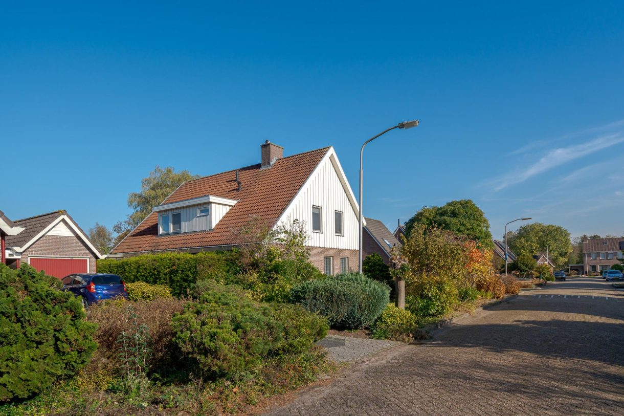 Te koop: Foto Woonhuis aan de Pinksterbloem 14 in Beilen