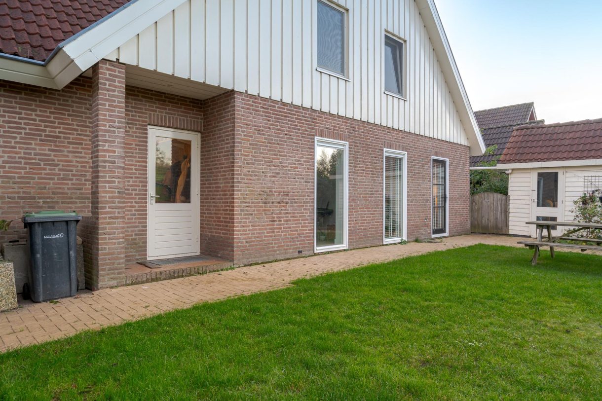 Te koop: Foto Woonhuis aan de Pinksterbloem 14 in Beilen