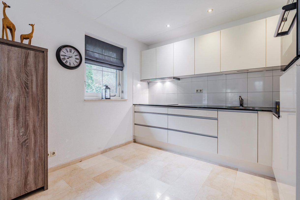 Te koop: Foto Woonhuis aan de Hof van Halenweg 2-346 in Hooghalen