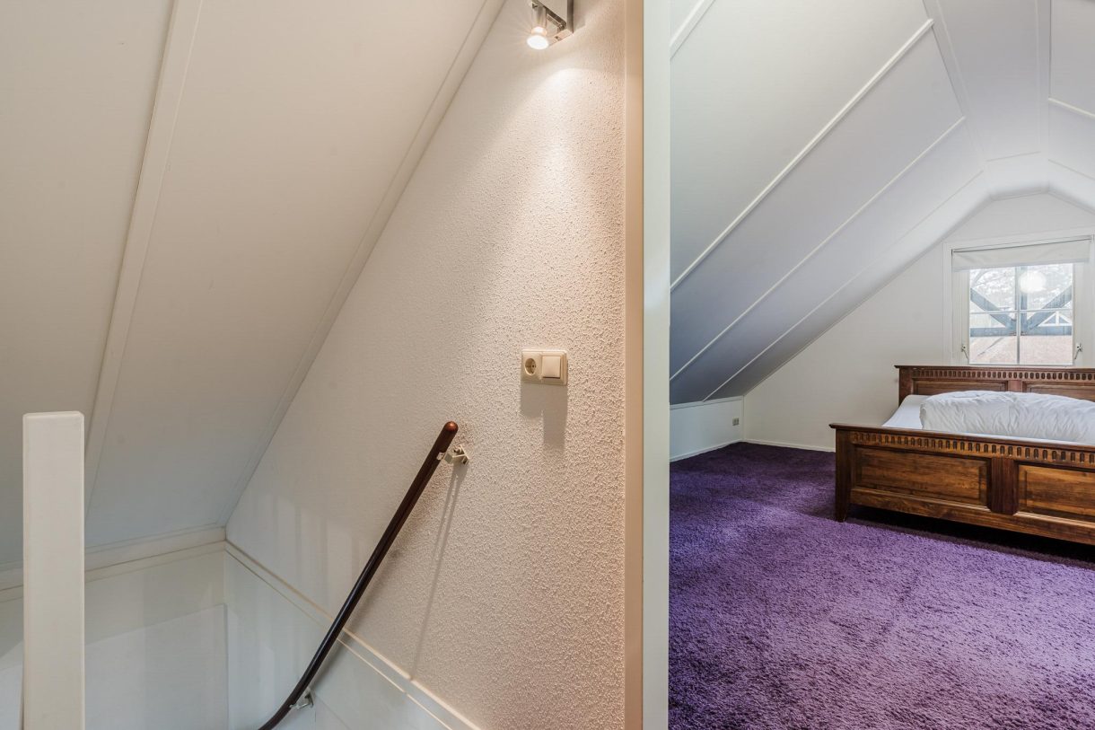 Te koop: Foto Woonhuis aan de Hof van Halenweg 2-346 in Hooghalen