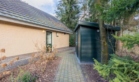 Te koop: Foto Woonhuis aan de Hof van Halenweg 2-331 in Hooghalen