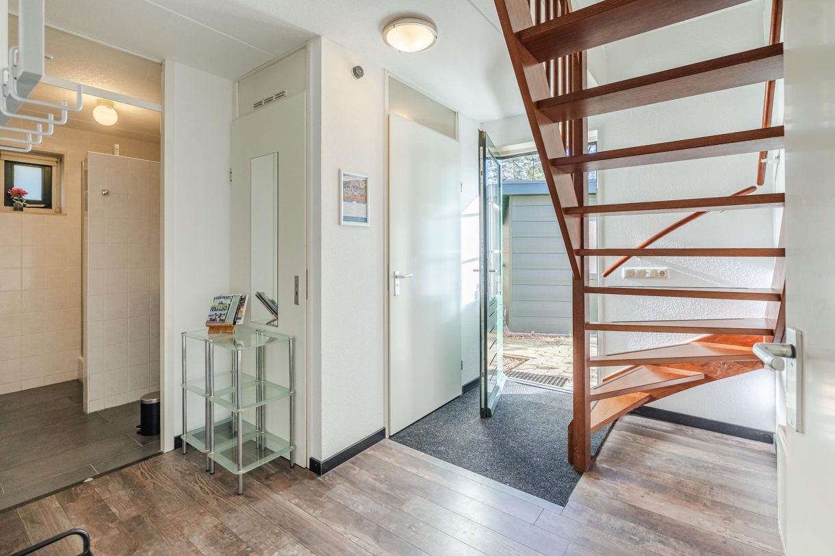 Te koop: Foto Woonhuis aan de Hof van Halenweg 2-331 in Hooghalen