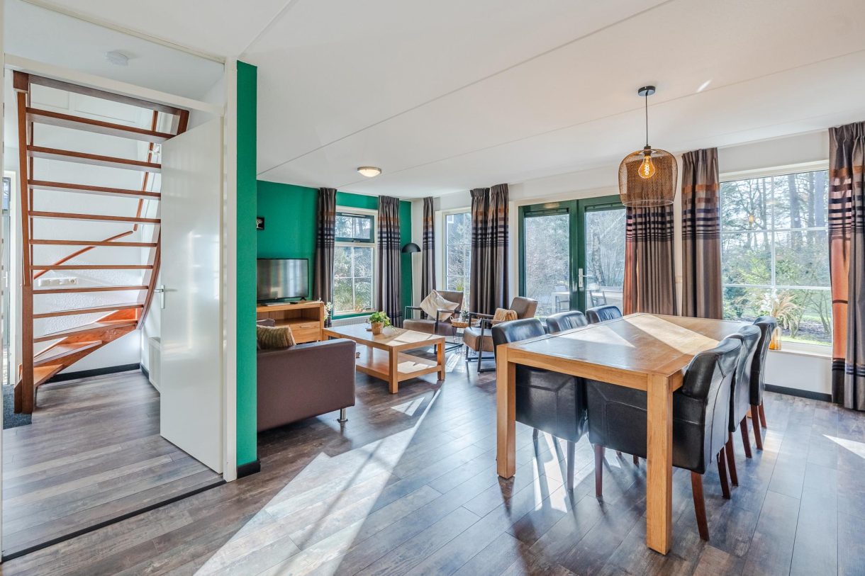 Te koop: Foto Woonhuis aan de Hof van Halenweg 2-331 in Hooghalen