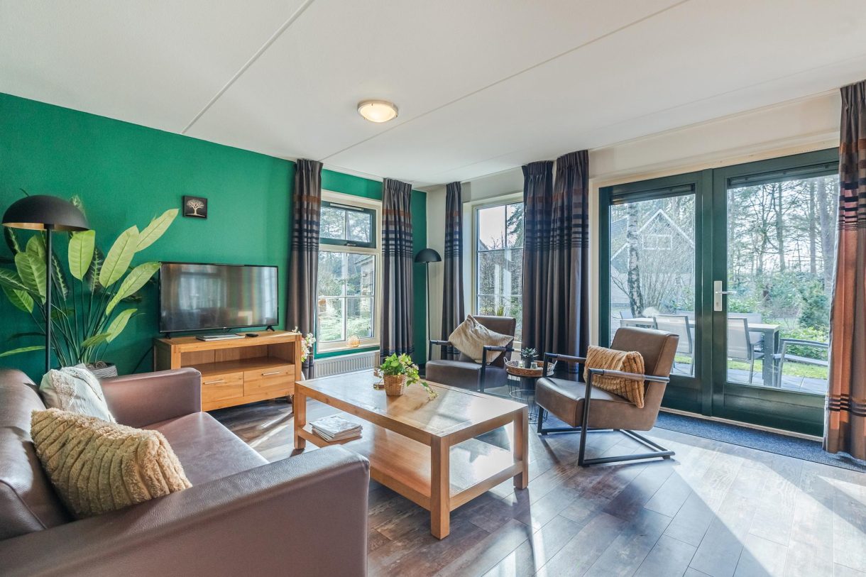 Te koop: Foto Woonhuis aan de Hof van Halenweg 2-331 in Hooghalen