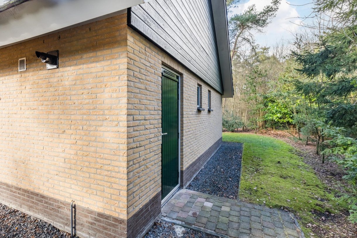 Te koop: Foto Woonhuis aan de Hof van Halenweg 2-331 in Hooghalen