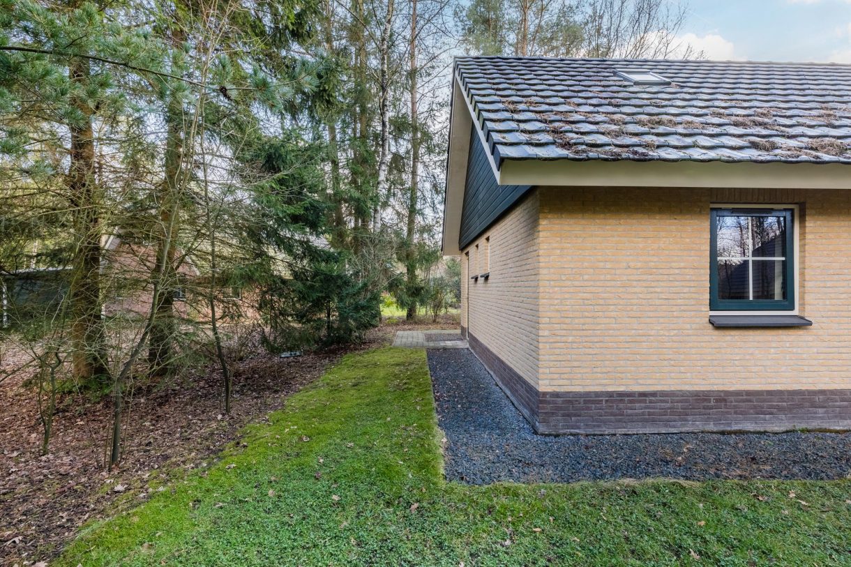 Te koop: Foto Woonhuis aan de Hof van Halenweg 2-331 in Hooghalen