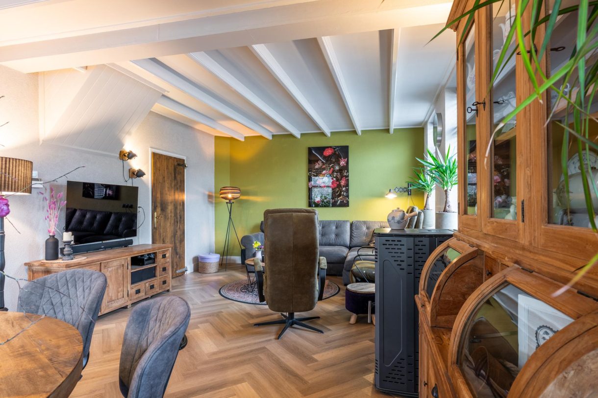 Te koop: Foto Woonhuis aan de Asserweg 8 in Beilen