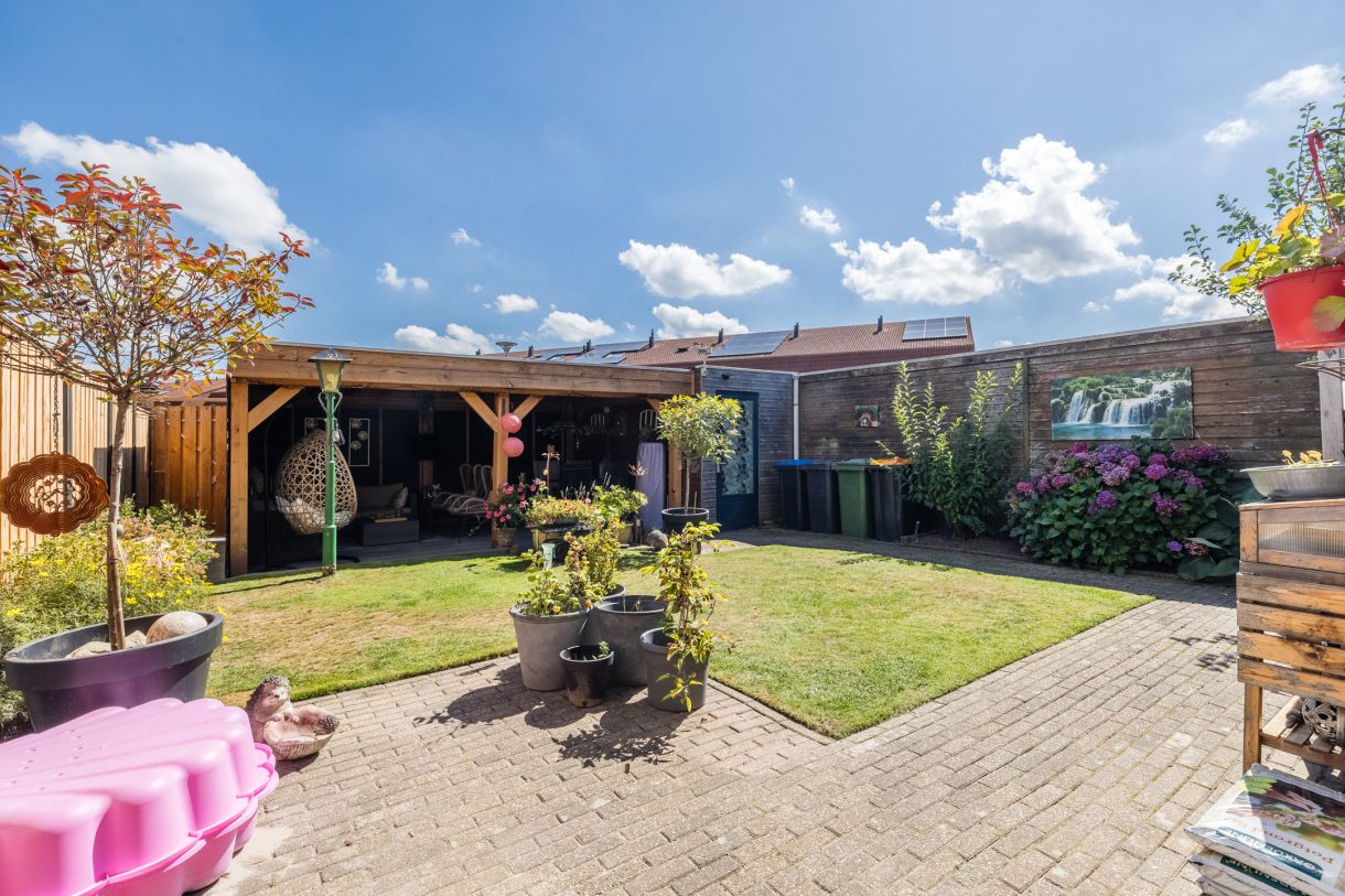 Te koop: Foto Woonhuis aan de Vlinderkleuven 52 in Assen